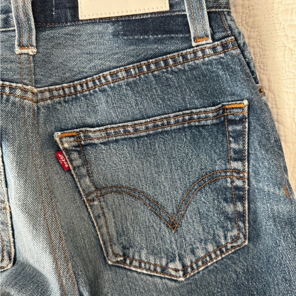 Levi’s ReDone Cropped Jeans Size 25 - Picture 4 of 7
